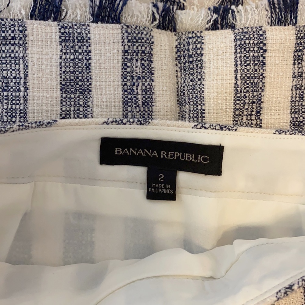 Brand New Banana Republic Pencil Skirt - Picture 6 of 6